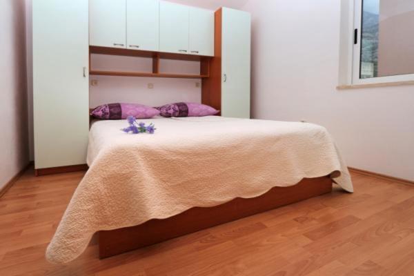 Apartmani Abesinac Макарска Экстерьер фото